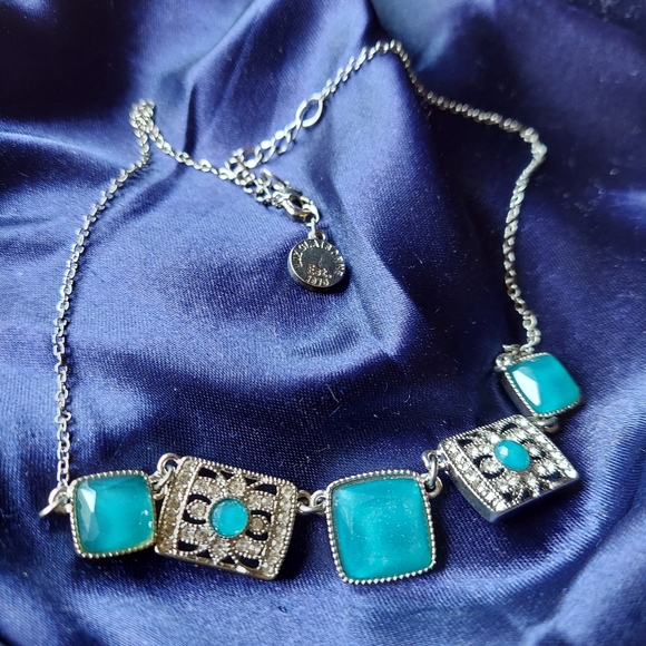 Liz Claiborne Jewelry - Liz Claiborne Silvertone Necklace w/Blue-ish Faux Stones and Faux Diamonds.